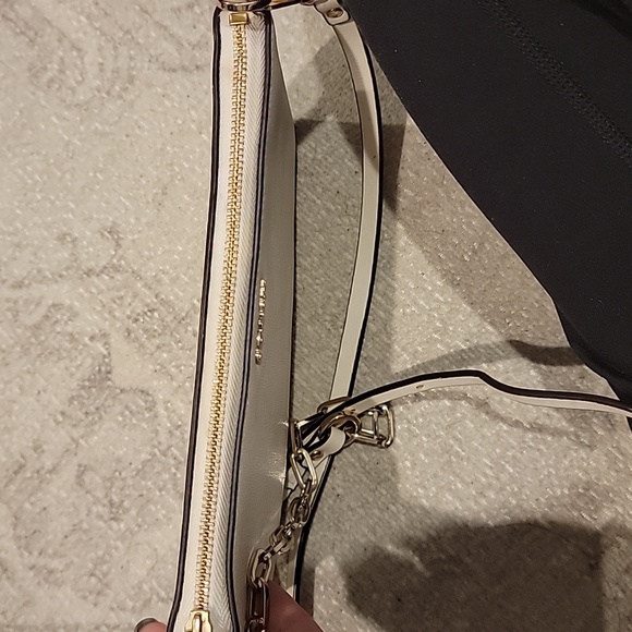Coach Ivory Crossbody Bag with Gold Chain - Picture 16 of 16